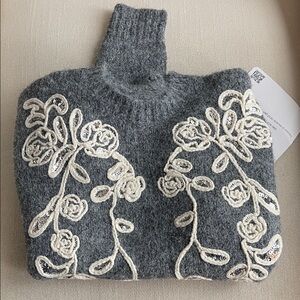 NWT Chicwish Grey Sequin Floral Embroidered Knit Sweater - Romantic Boho